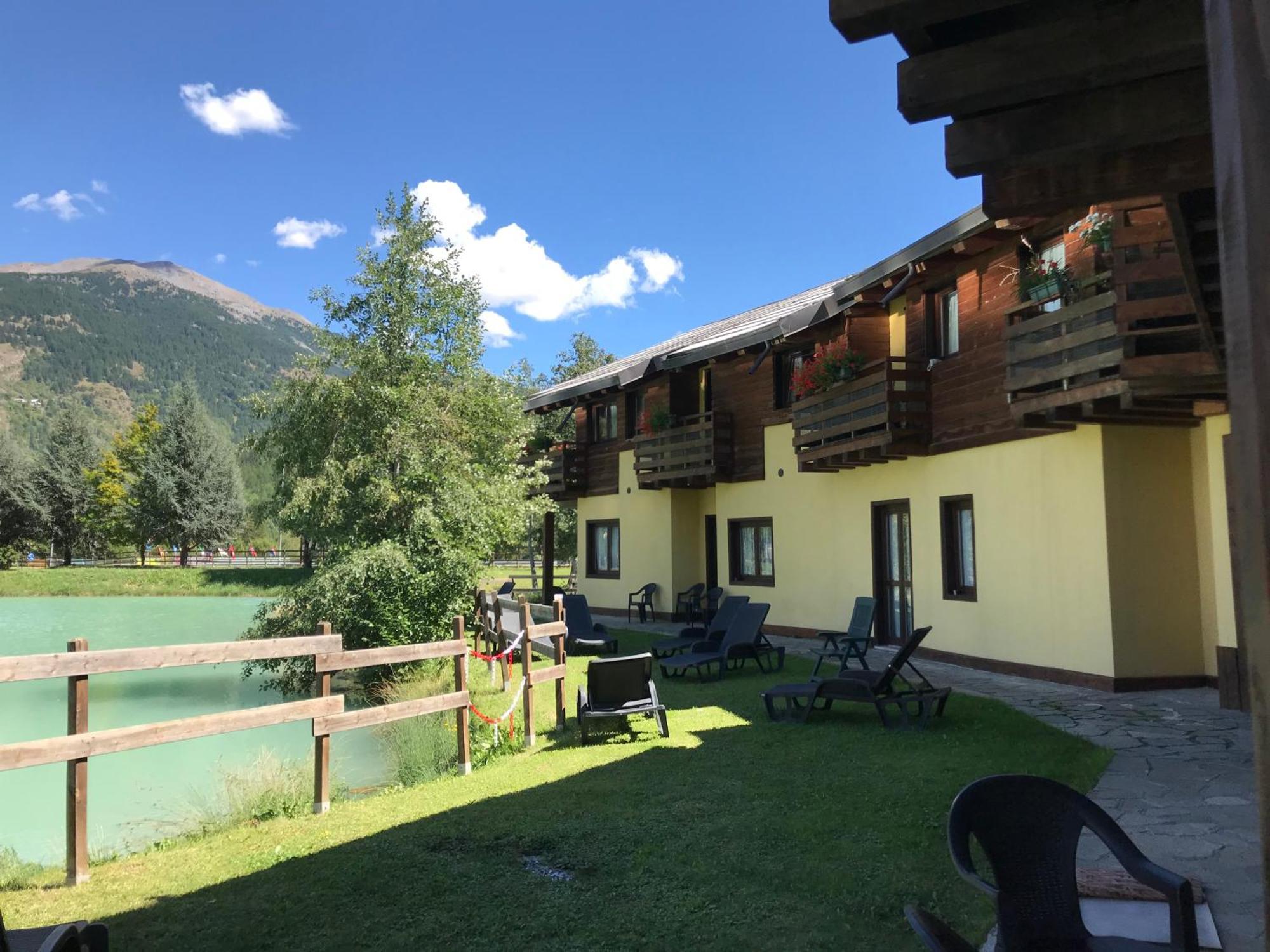 Hotel Ca Fiore Bardonecchia Buitenkant foto