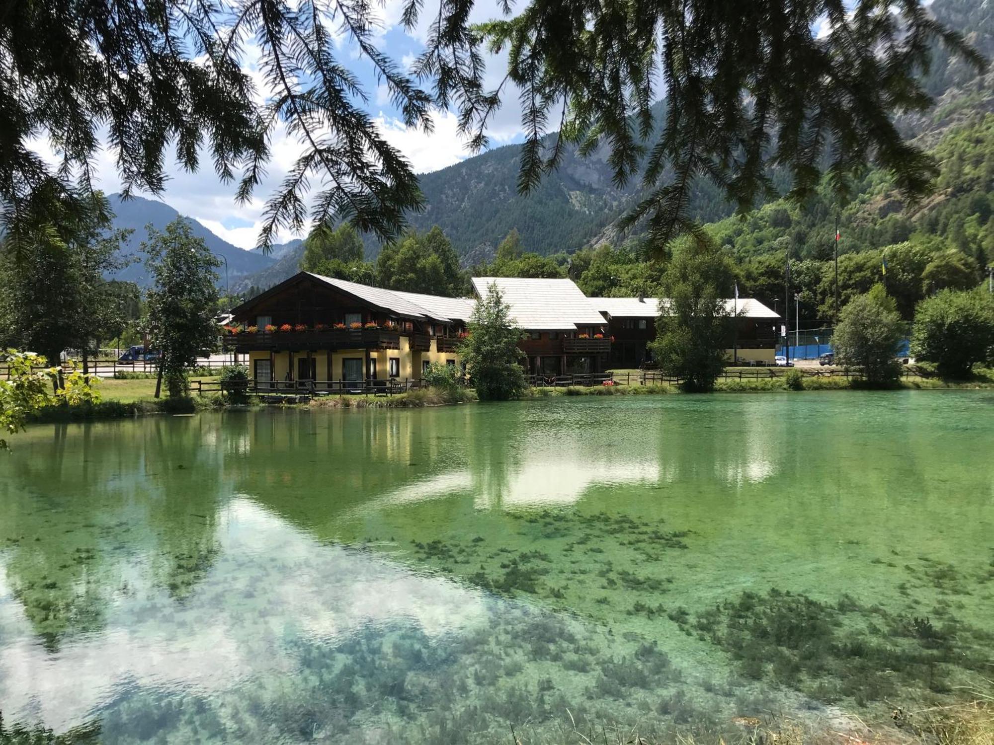 Hotel Ca Fiore Bardonecchia Buitenkant foto