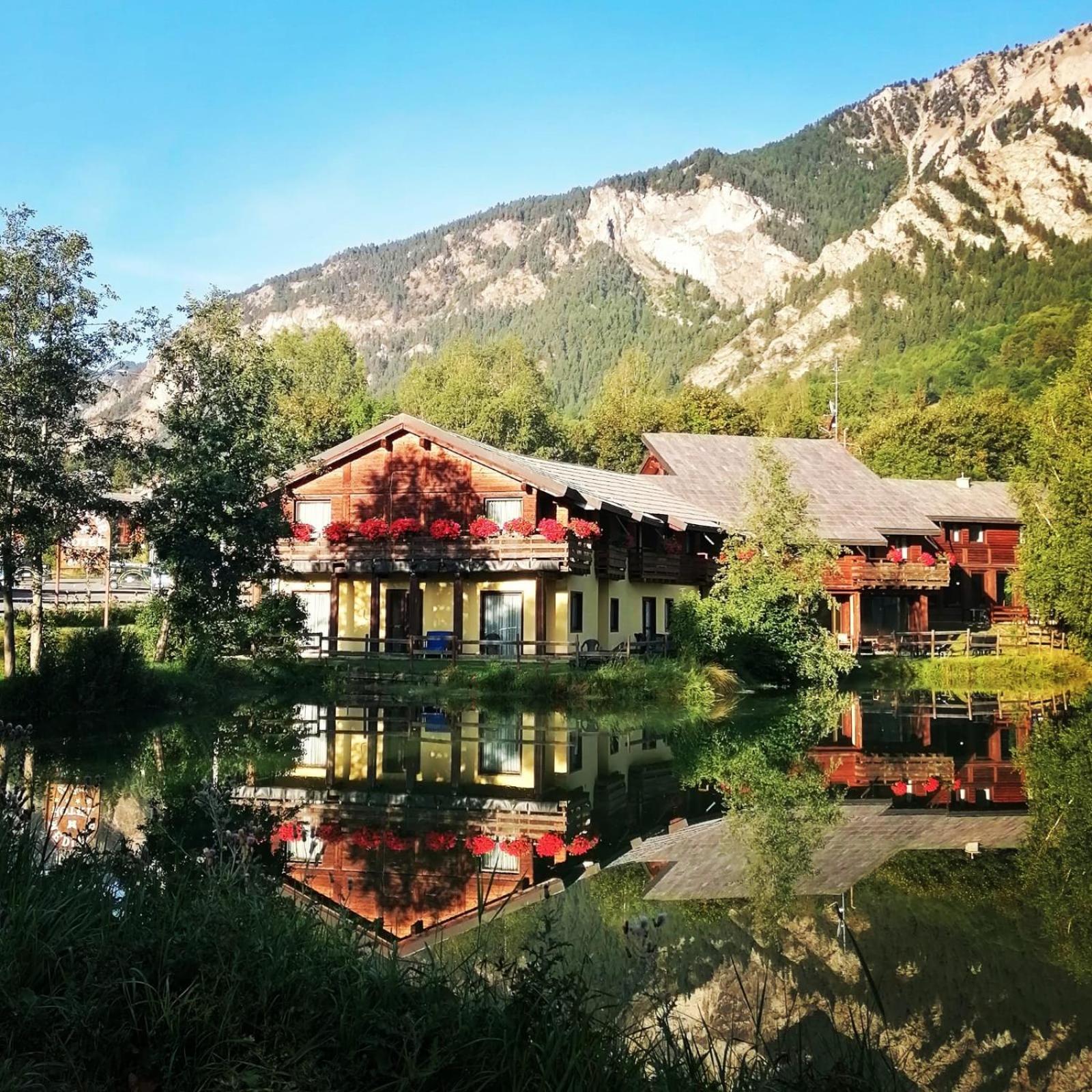 Hotel Ca Fiore Bardonecchia Buitenkant foto