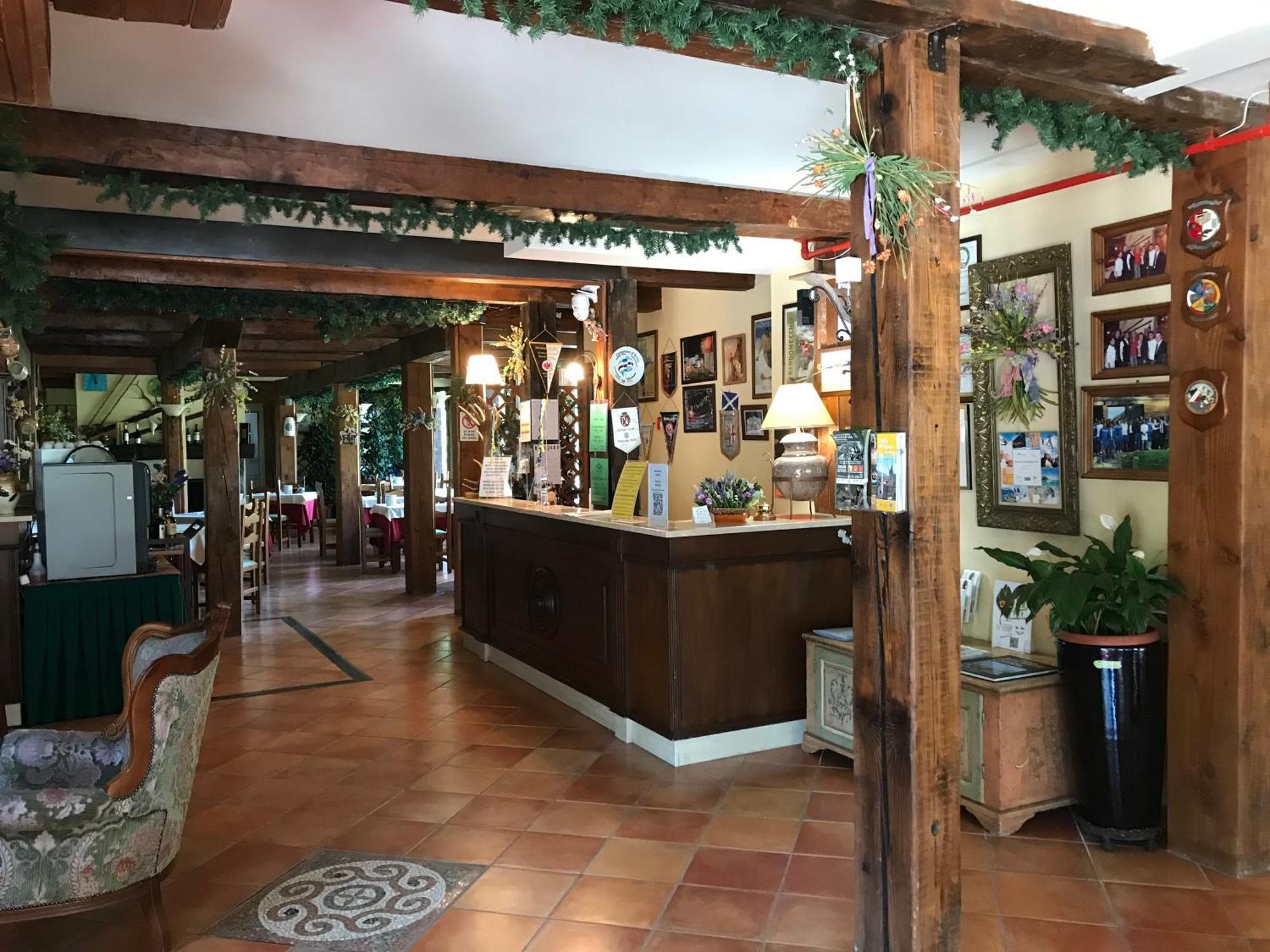 Hotel Ca Fiore Bardonecchia Buitenkant foto