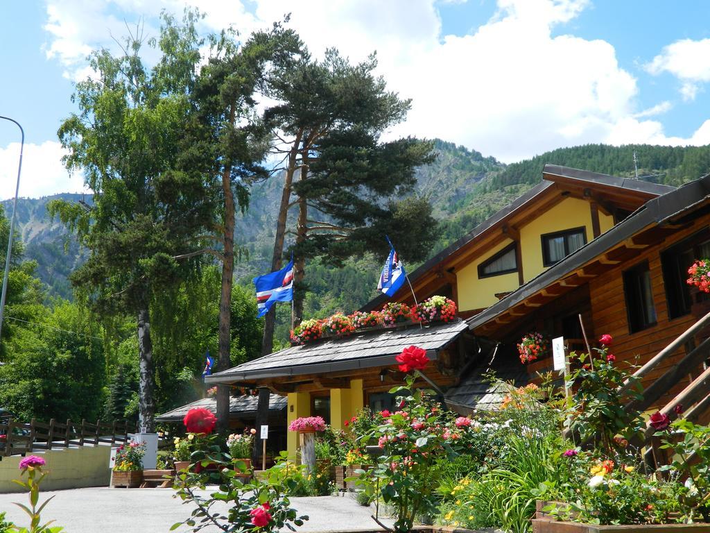 Hotel Ca Fiore Bardonecchia Buitenkant foto