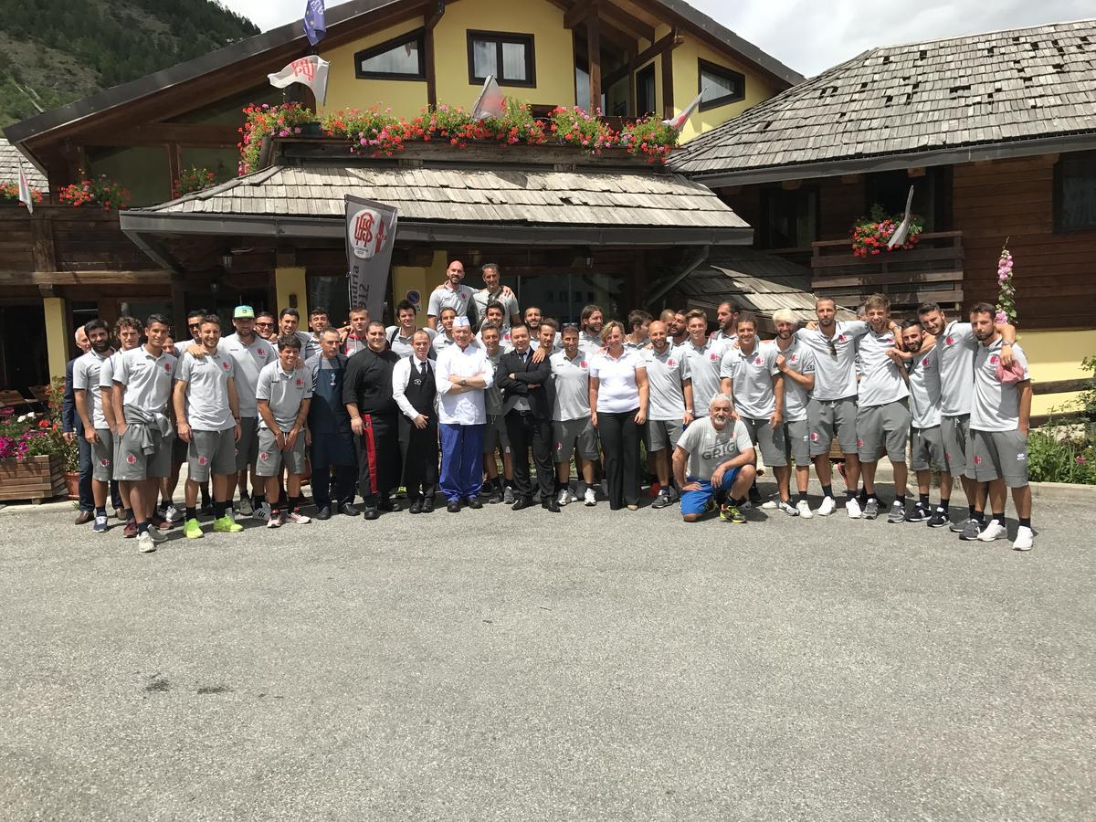 Hotel Ca Fiore Bardonecchia Buitenkant foto