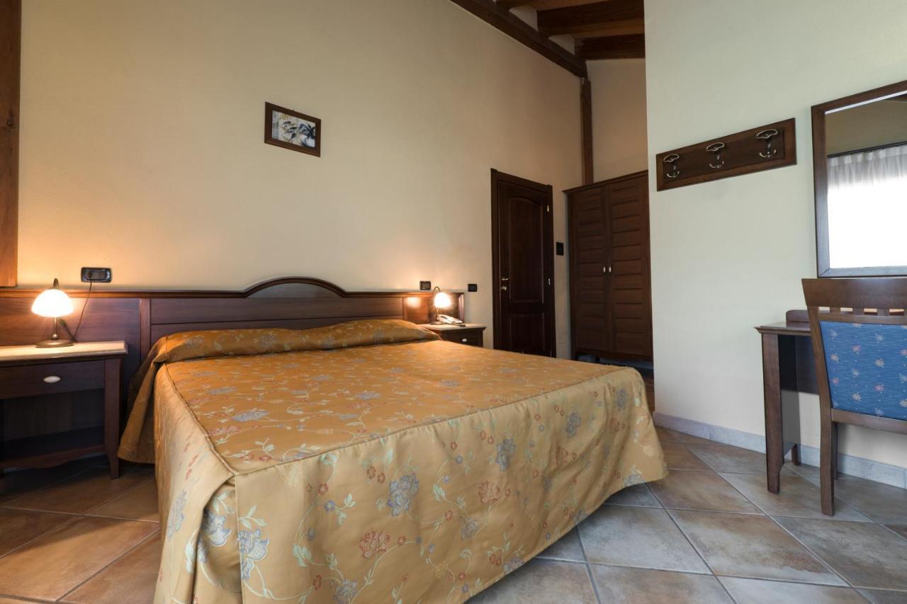 Hotel Ca Fiore Bardonecchia Buitenkant foto